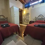 Il Palazzo Delle Rondini Bed & Breakfast Magliano de' Marsi