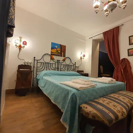 Il Palazzo Delle Rondini