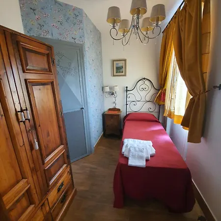 Il Palazzo Delle Rondini Bed & Breakfast