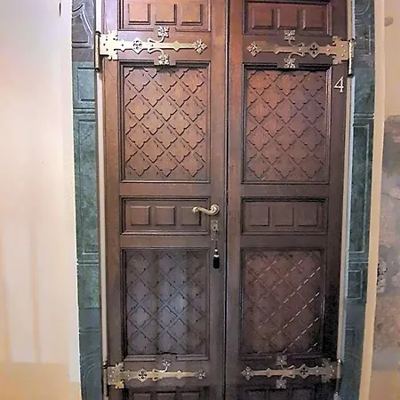 Il Palazzo Delle Rondini Bed & Breakfast Magliano de' Marsi